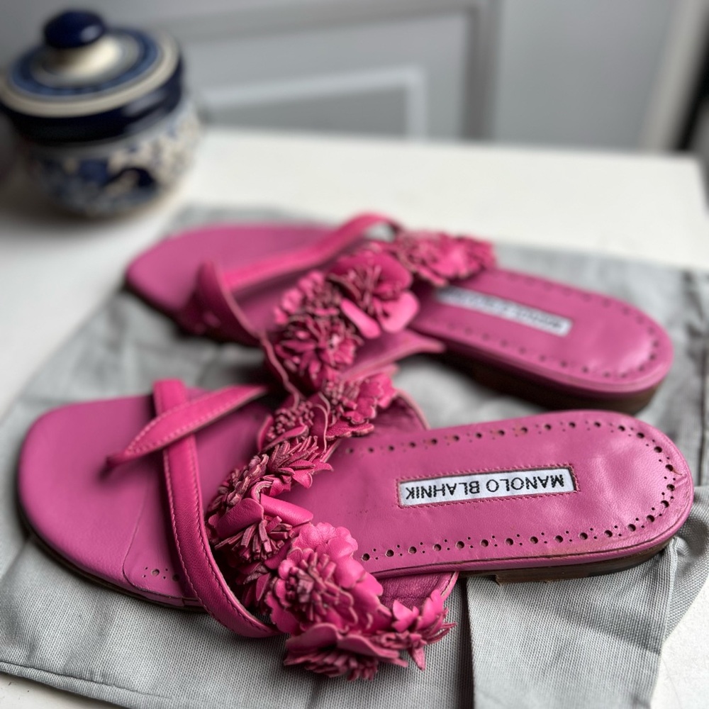 Manolo Blahnik pink sandals